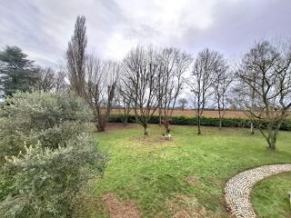  Maison � vendre 9 pi�ces 279 m�