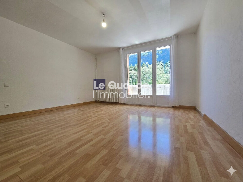 A VENDRE : APPARTEMENT T4 LES 3 PONTS