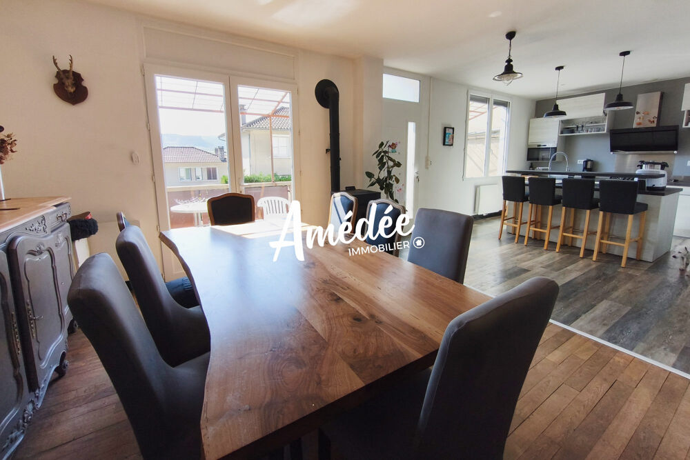 A vendre à Saint-Céré : Villa T5 rénovée, terrasse et jard