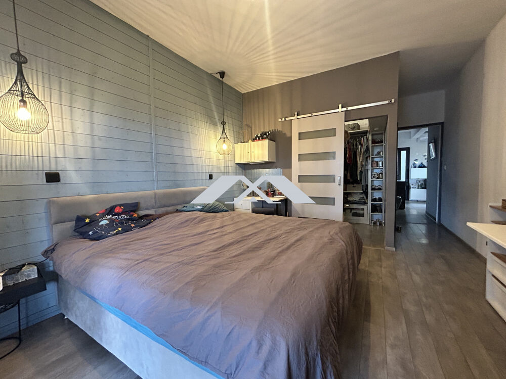 Maison F4 + dépendance  130 m²  piscine, photovoltaïque