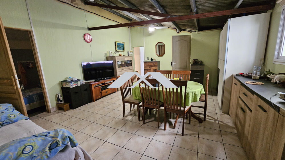 MAISON 97 M² SAINTE MARIE