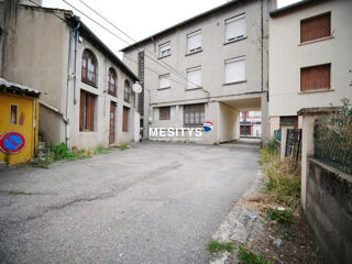  Immeuble  vendre 270 m