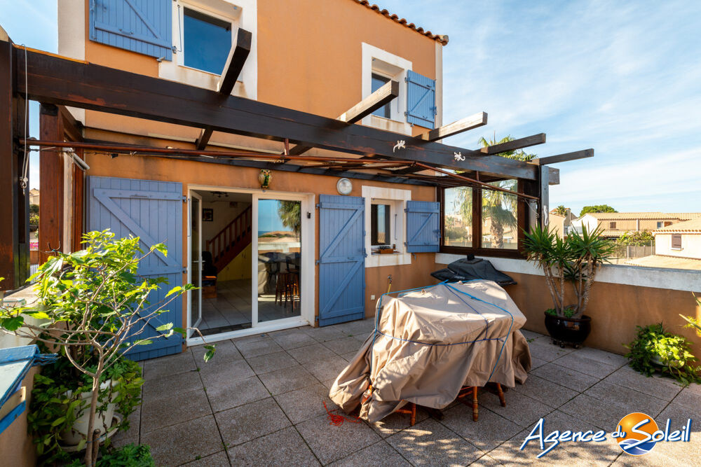 PAVILLON T4 + 2 GARAGES
