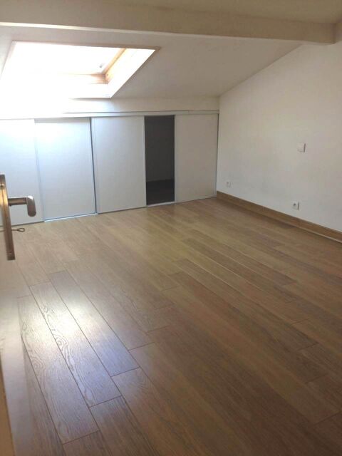  Appartement � louer 2 pi�ces 57 m�