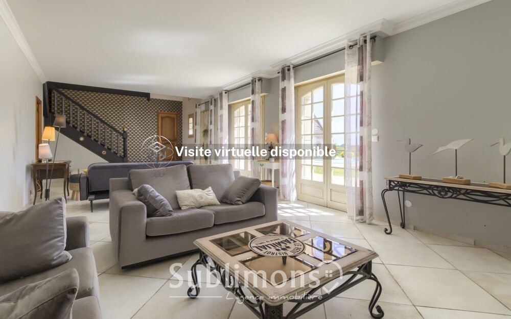 Chaumière d'exception 443 m²  7 chambres  Piscine 