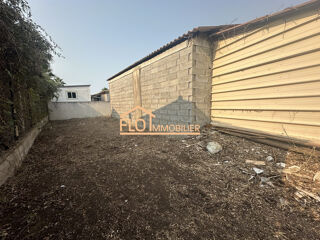  Parking / Garage � louer 82 m�