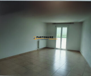 Appartement à louer 3 pièces 78 m²