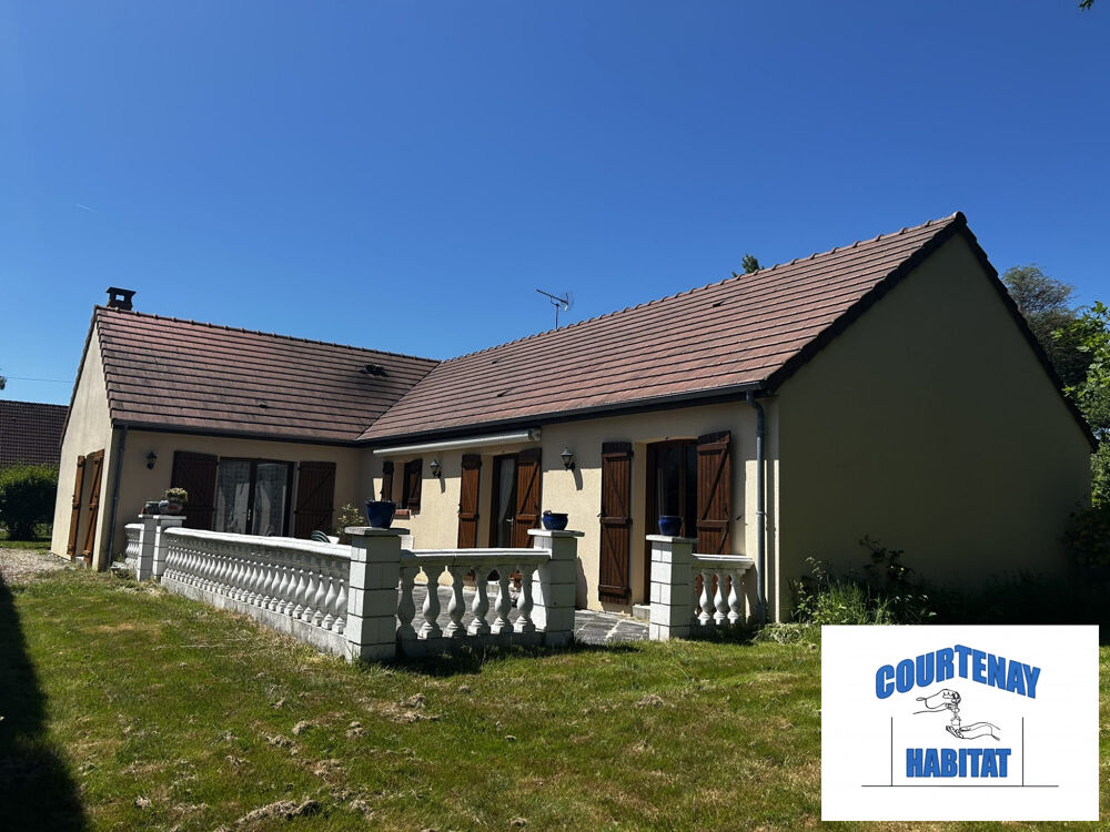Maison 7 pièces 152 m² · à Courtenay · 152 m² · 229 000 €