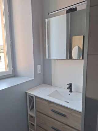  Appartement à louer 4 pièces 70 m²