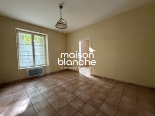  Appartement à louer 3 pièces 57 m²