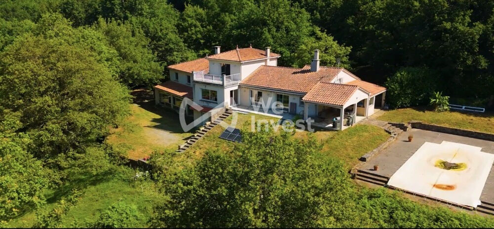 TRES BELLE PROPRIETE AU COEUR DE LA MONTAGNE NOIRE