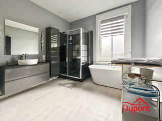  Maison à vendre 5 pièces 214 m²