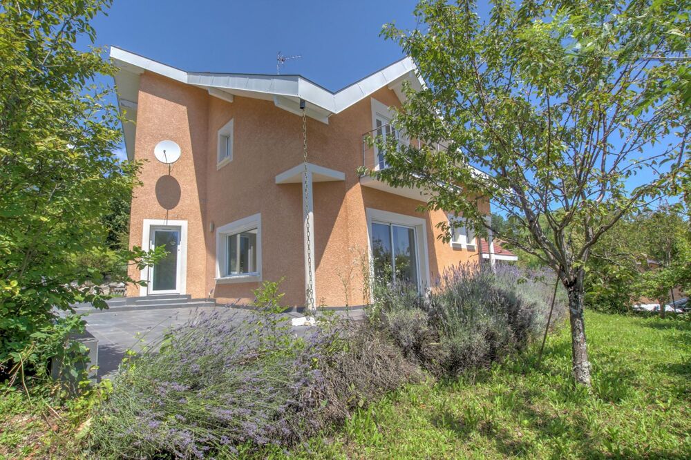 � vendre  Maison P�ron (01630)