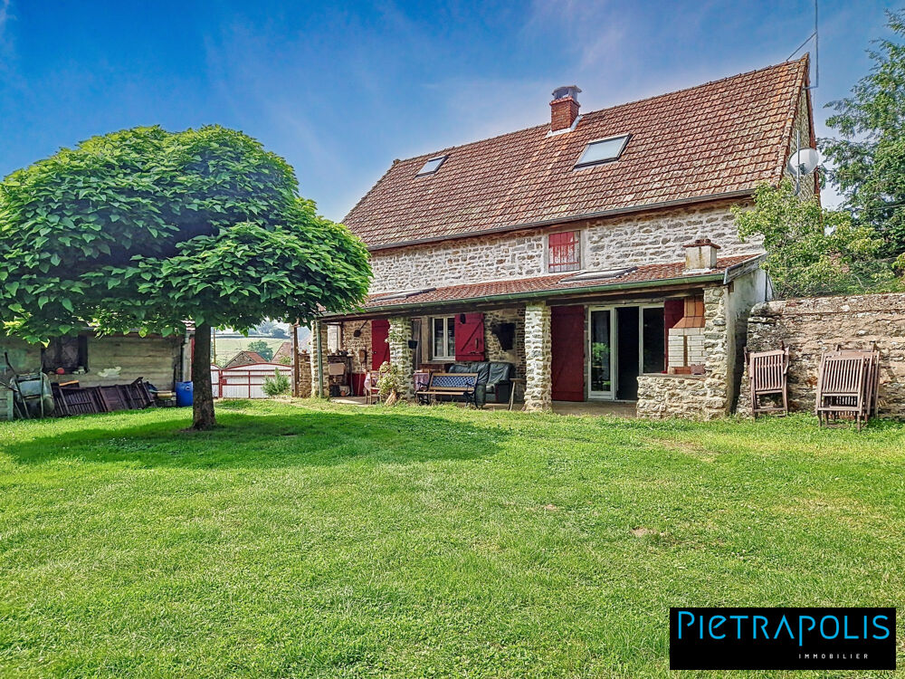 Vente Maison Maison en pierre rénovée – 142 m² habitables – Terrain 2 Vendenesse-lès-charolles