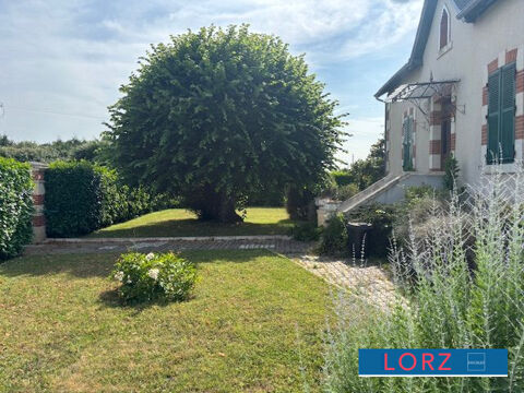   Maison de charme 5 pi�ces avec d�pendances Maison - 5 pi�ce(s) - 136 m�