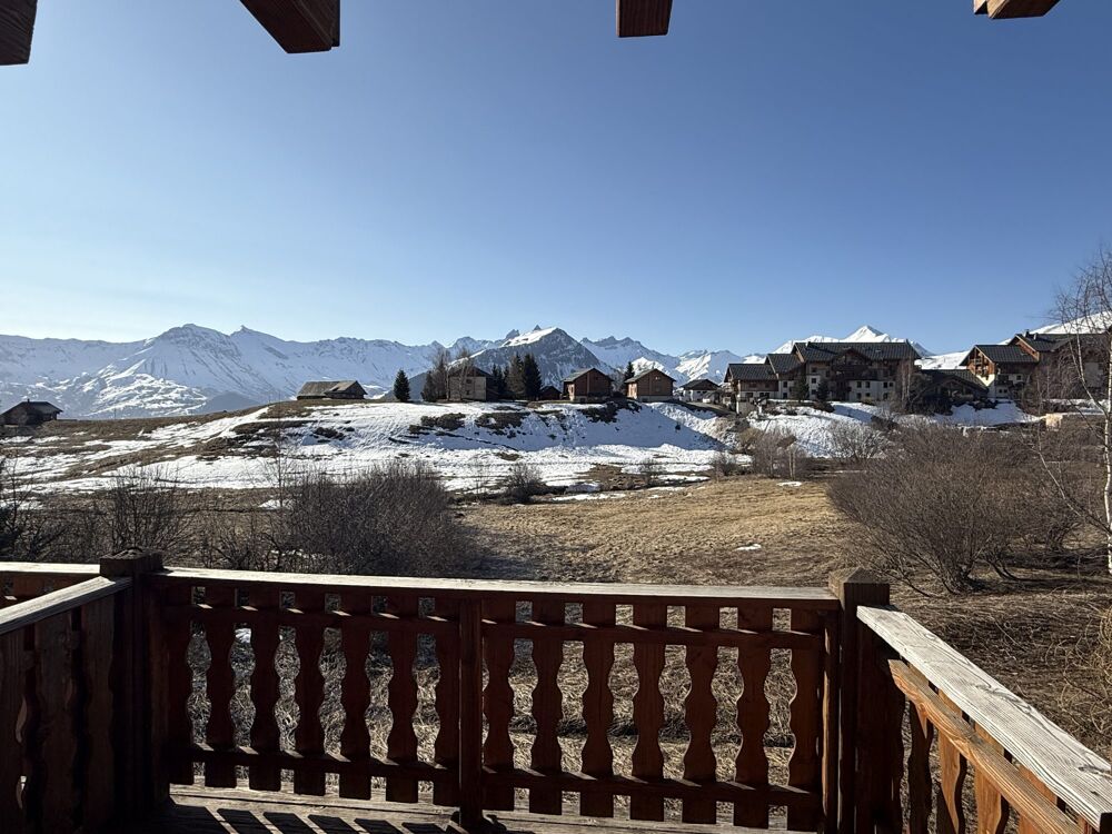 Vente Maison Chalet avec 2 appartements mitoyens en triplex Fontcouverte-la-toussuire