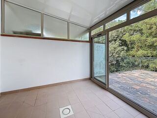  Appartement à louer 3 pièces 78 m²