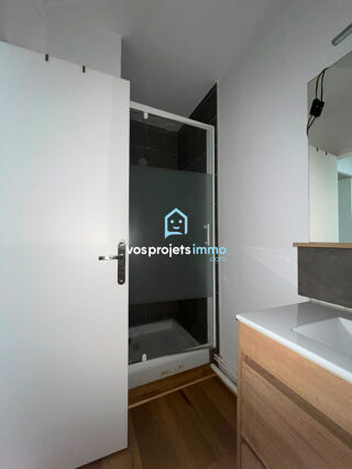  Appartement à louer 1 pièce 42 m²