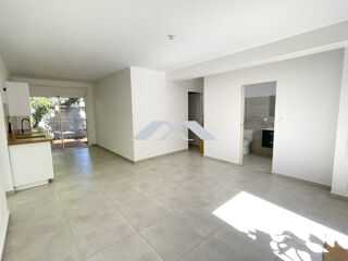  Appartement à louer 2 pièces 42 m²