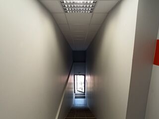   LOC PLATEAU BUREAU 179m² ZI Nord Limoges