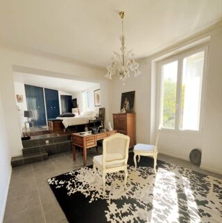  Maison � vendre 12 pi�ces 295 m�