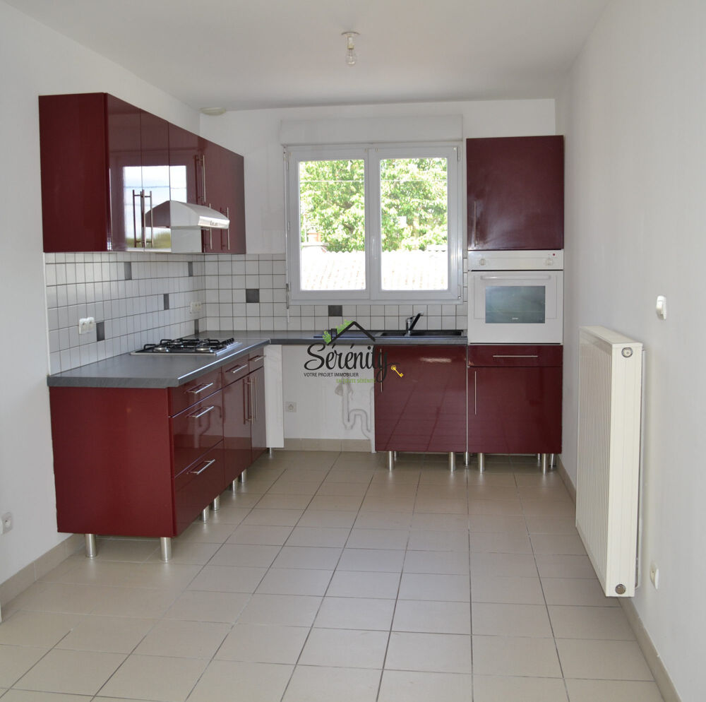 MAISON D'HABITATION AVEC STUDIO