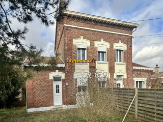  Maison  vendre 8 pices 166 m