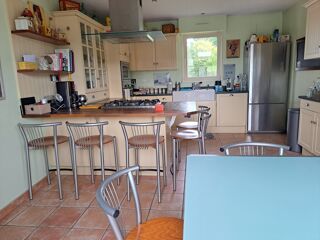  Maison à vendre 8 pièces 231 m²