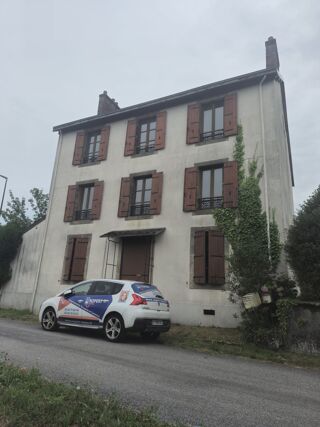  Immeuble à vendre 420 m² Saint-sulpice-laurière