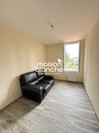  Immeuble � vendre 136 m�