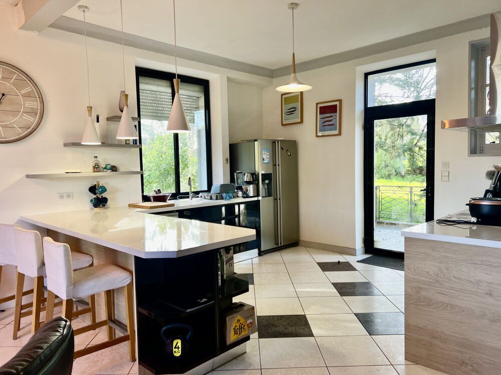 Vente Maison MONTAYRAL: Maison familiale de caractère sur plus d'1 hectare d Lot-et-garonne