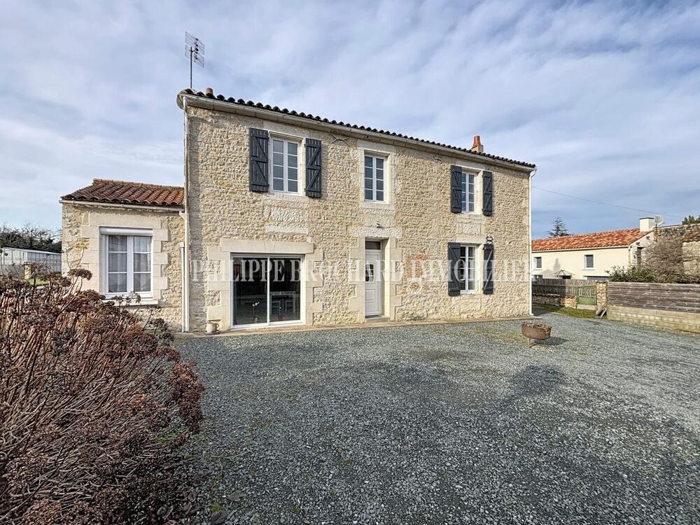 Vente Maison Maison à vendre Saint-Jean-de-Beugné Saint-jean-de-beugné