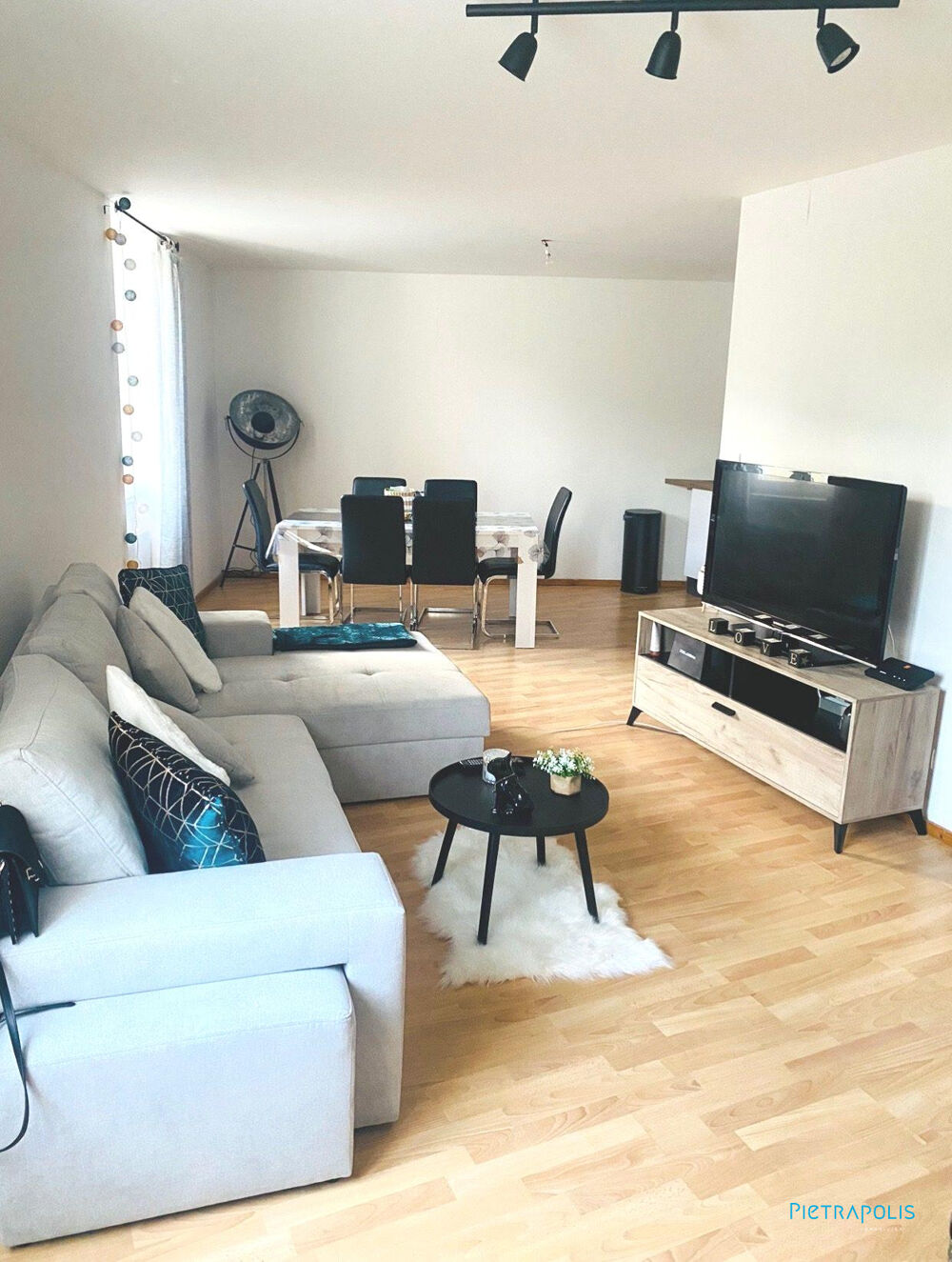 Appartement 3 pièces 72 m² · à Sablons · 72 m² · 120 000 €