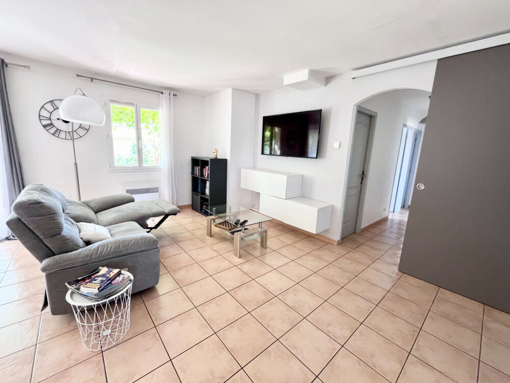 Vente Maison Villa de plain-pied lumineuse et fonctionnelle, idéale pour une Suze-la-rousse
