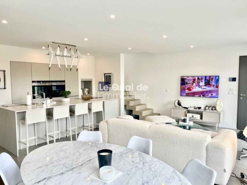MAISON D'ARCHITECTE 112 M²  PISCINE & PRESTATIONS HAUT DE