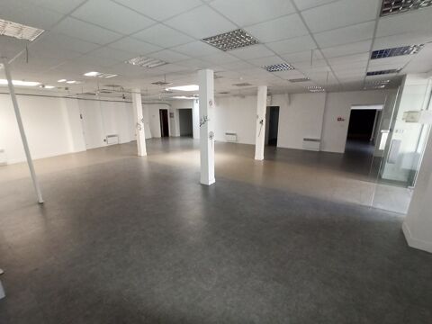 St JUNIEN : Vente Murs - COMMERCE / ACTIVIT&Eacute;S - 300m&sup2; 219200 87200 Saint-junien