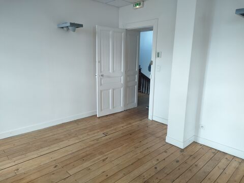  Location de bureaux commerciaux à BRIVE LA GAILLARDE ! 