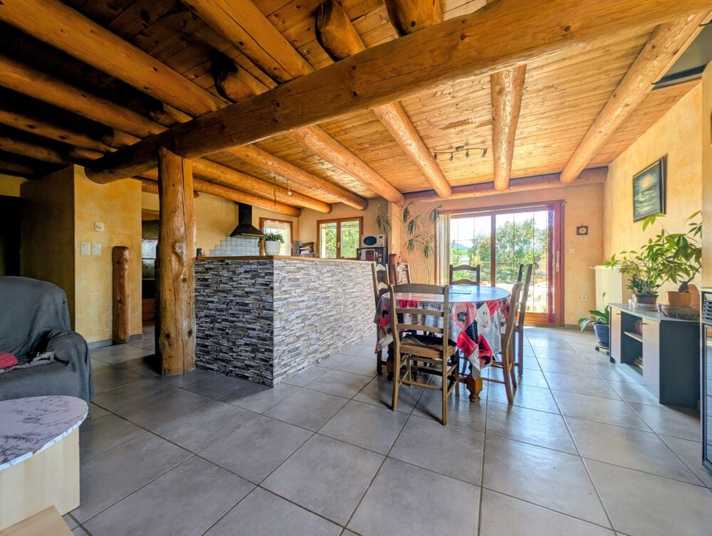 Vente Maison Maison de 140 m2 avec 2000 m2 de terrain Yssingeaux