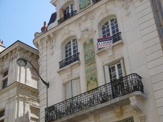  Appartement à louer 4 pièces 92 m²