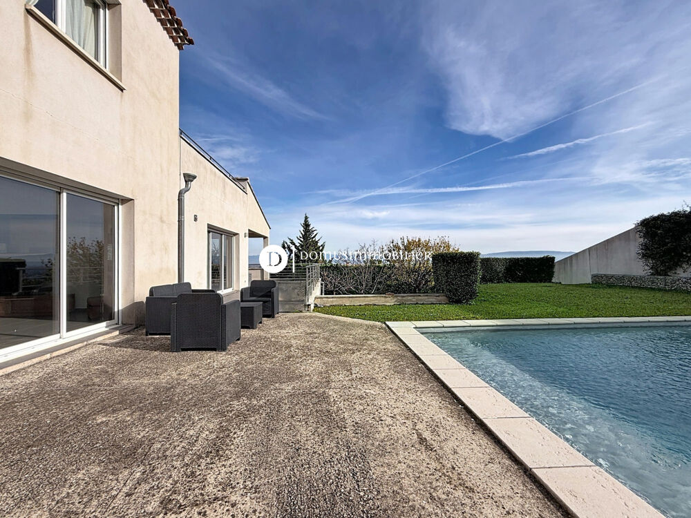 à vendre  Maison Saint-Saturnin-lès-Avignon (84450)