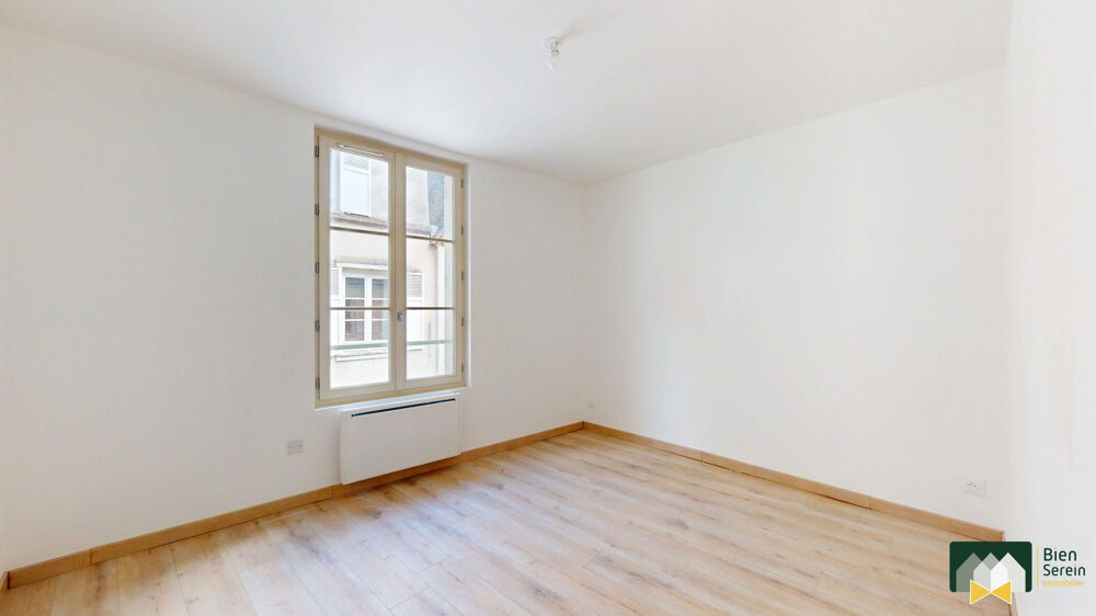 À louer T4/5 Triplex - centre ville