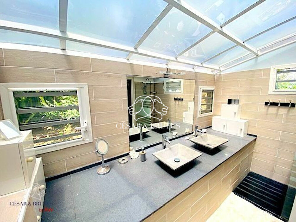 � vendre  Maison Les Trois-�lets (97229)