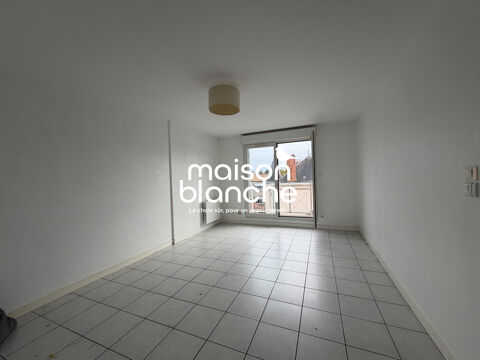   APPARTEMENT T2 CENTRE VILLE - PARTHENAY Appartement - 2 pièce(s) - 48 m²