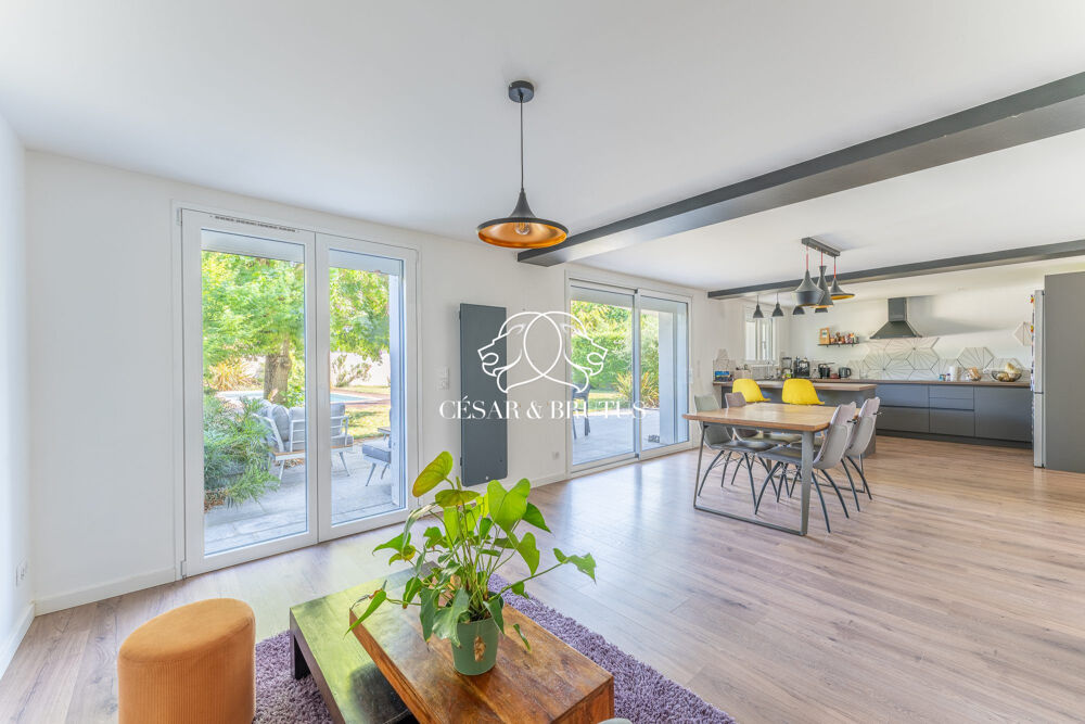 Vente Maison À vendre – Maison familiale rénovée avec piscine Fontaines-saint-martin