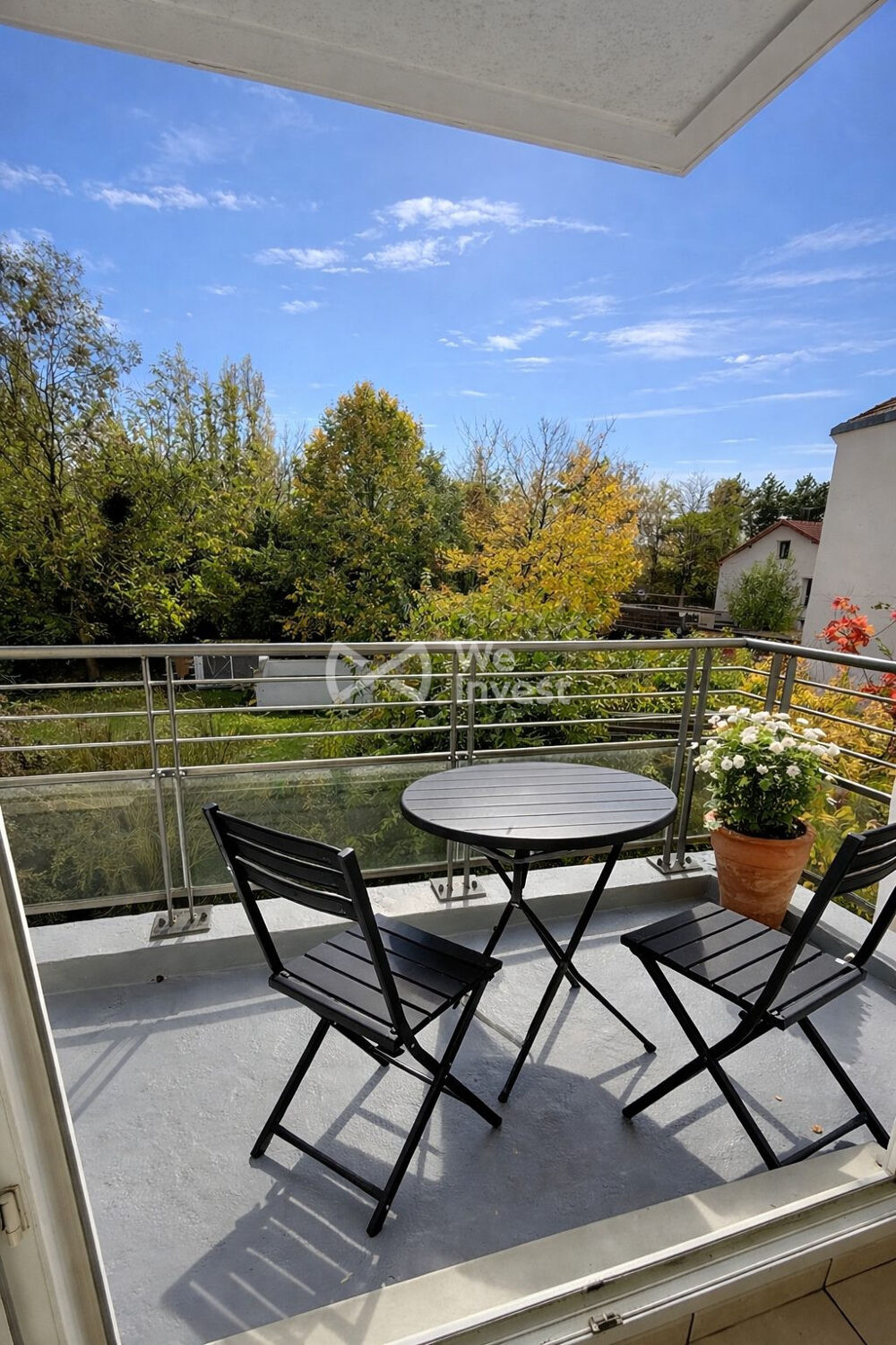 Appartement 2 piéces - Vaujours - Balcon - Parking - Proche tra