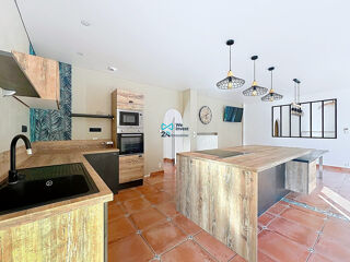 Maison à vendre 9 pièces 259 m²