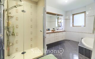  Maison � vendre 9 pi�ces 203 m�