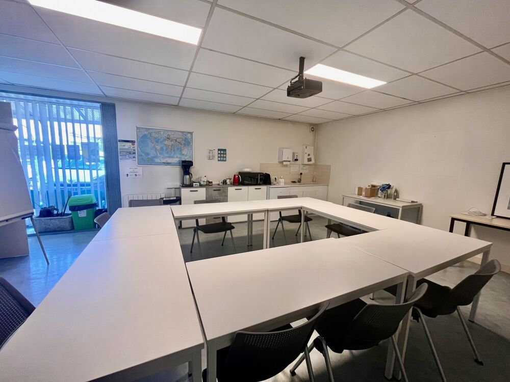   LOCAL D'ENSEMBLE DE BUREAUX Vannes