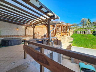  Maison � vendre 6 pi�ces 230 m�