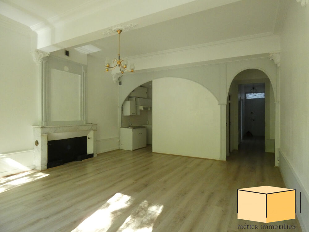 Location Appartement 3 pièces, centre ville de BELLEY (01300) Belley